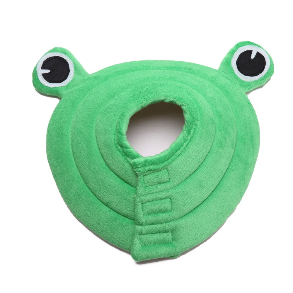 Frog-shaped Elizabethan collar